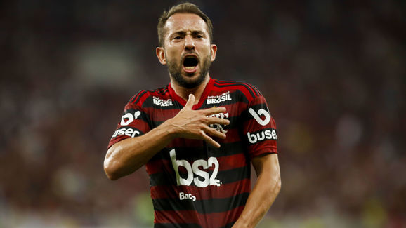 Everton Ribeiro