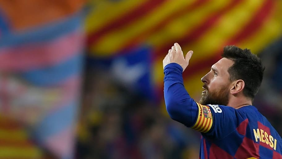 7 gênios da bola que, assim como Messi, chegaram a 50 gols de falta na carreira - 1