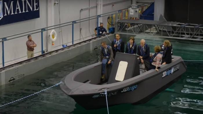 Barco impresso na maior impressora 3D do mundo entra no Guinness - 1