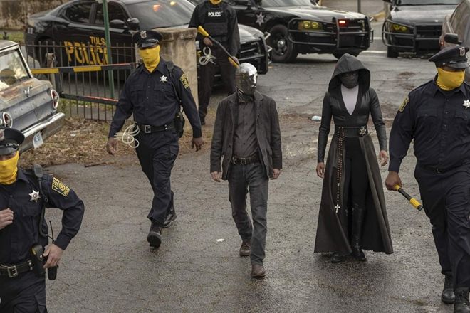 Crítica: Watchmen na HBO ainda não convence na estreia, mas tem potencial - 3