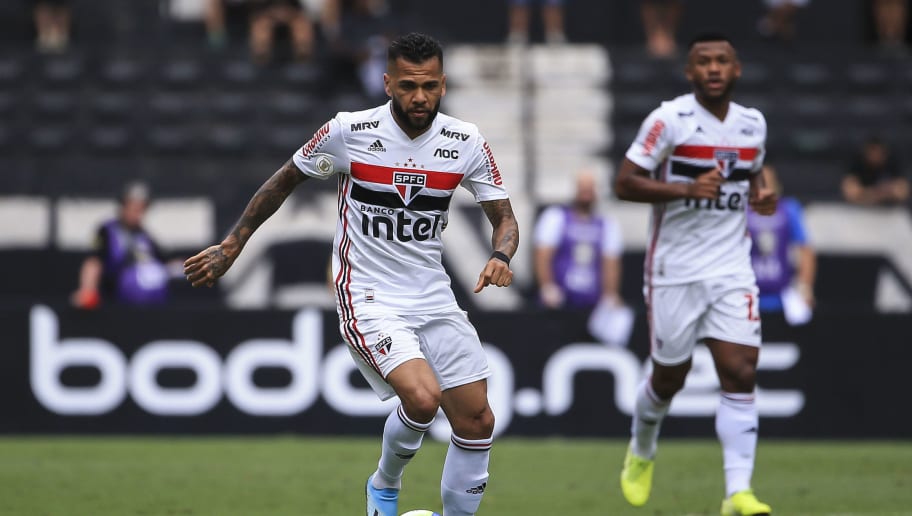 Diniz define posição de Daniel Alves e esboça time do São Paulo para o clássico contra o Palmeiras - 1