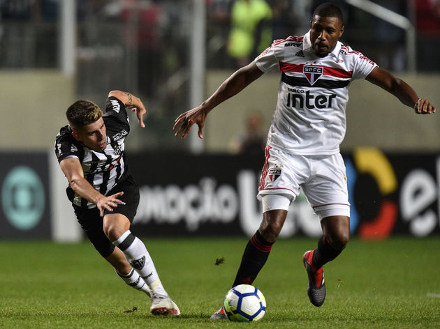 Thomas Andrade,Jucilei