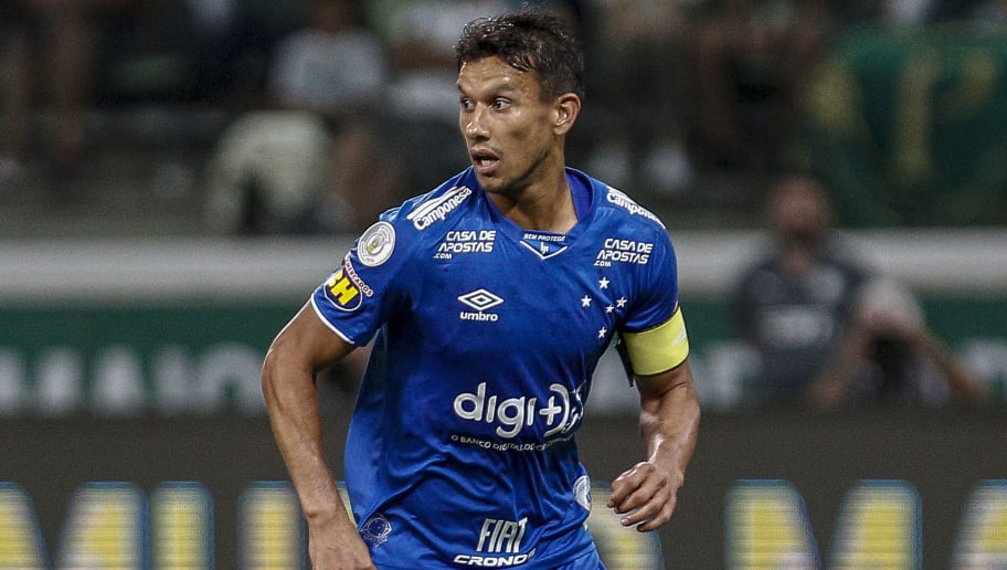 Henrique fala sobre momento do Cruzeiro e 'dá prazo' para saída da equipe da zona de rebaixamento - 1