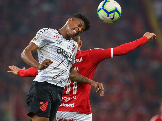 Paolo Guerrero,Robson Bambu