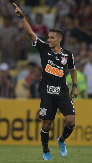 FBL-SUDAMERICANA-FLUMINENSE-CORINTHIANS