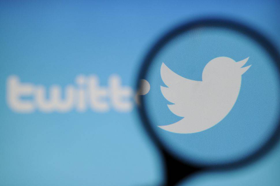 Twitter tem crescimento em receita e usuários, mas vê ações caírem 18% - 2