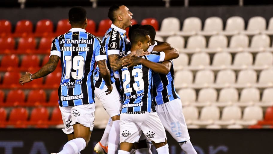 Após sondagem por Pepê, Grêmio deve receber grande oferta por meio-campista - 1