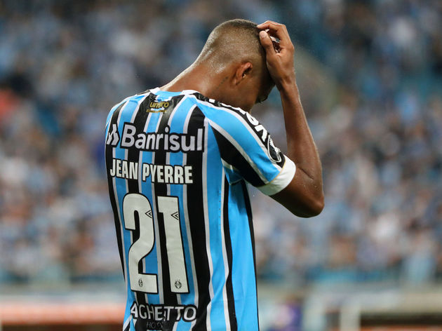 FBL-LIBERTADORES-GREMIO-ROSARIO