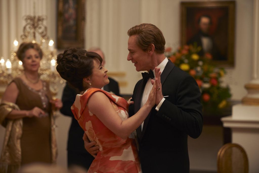 Crítica | The Crown continua brilhante na 3ª temporada mesmo com troca de elenco - 7