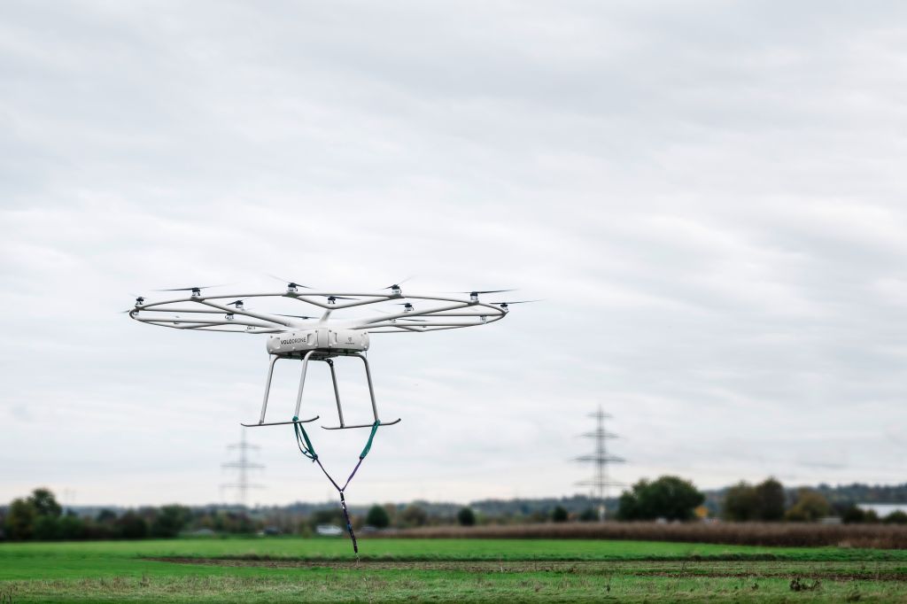 Drone gigante é capaz de transportar 200 quilos por até 40 quilômetros - 2