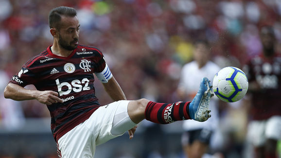 Everton Ribeiro