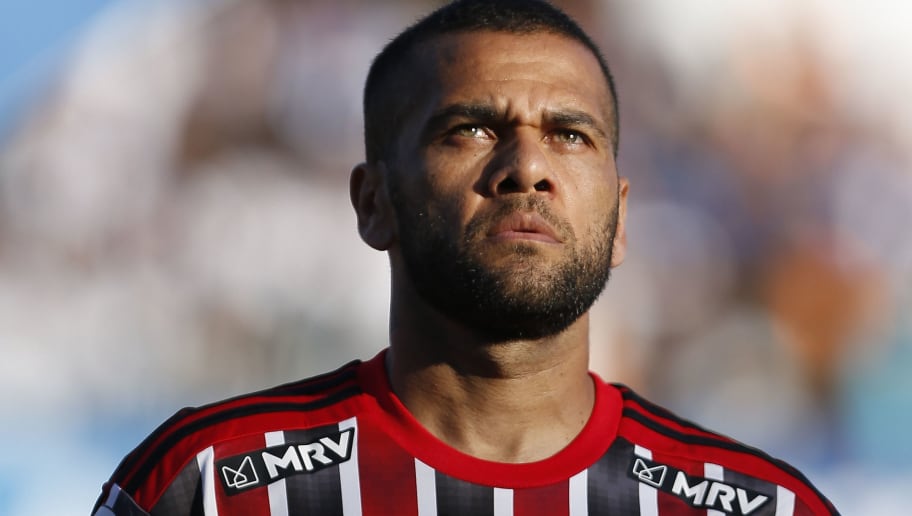 Foi sincero ou jogou para a torcida? Dani Alves escancara problemas políticos do São Paulo - 1