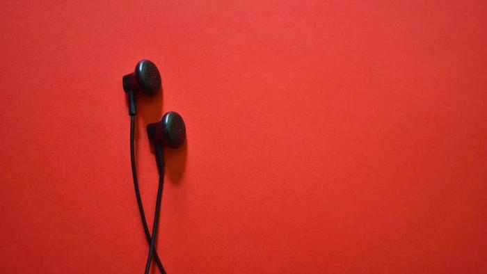 Fones de ouvido: saiba como limpá-los corretamente e evitar infecções - 1