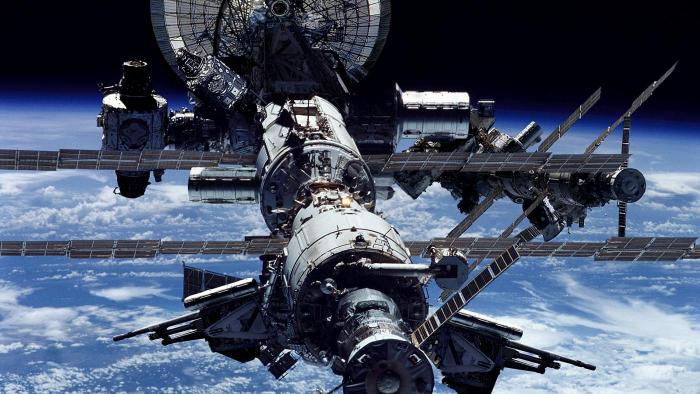 ISS pode ganhar um novo módulo russo e alguns anos a mais de vida - 1
