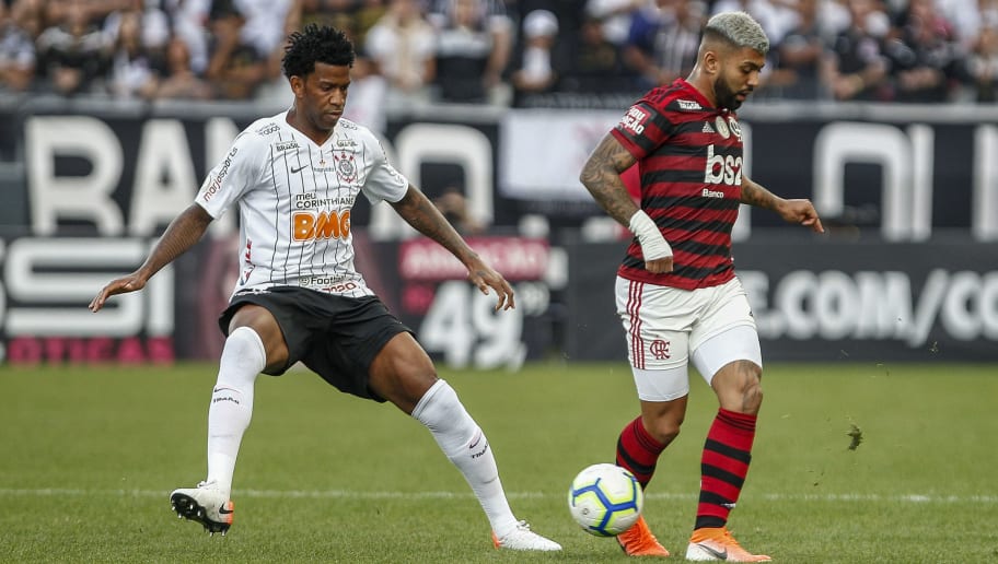 Prováveis escalações e desfalques dos times para a rodada 30 do Brasileirão - 1