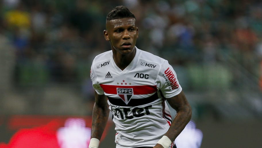 100 jogos e nenhum aprendizado? Arboleda feriu São Paulo ao posar com camisa rival - 1