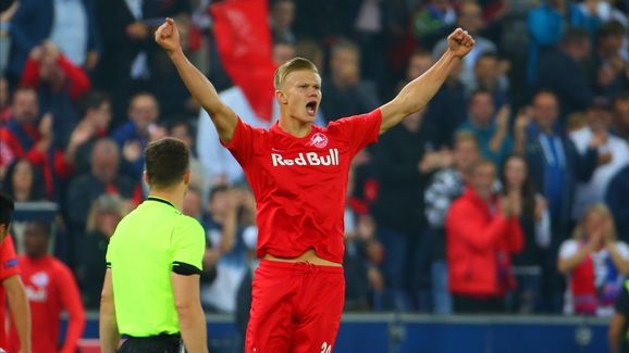 RB Salzburg v KRC Genk: Group E - UEFA Champions League