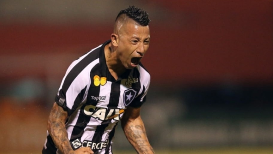 Botafogo envolve Leo Valencia em negociação para ter dois jogadores do Rosário Central - 1