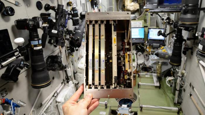 Computador da ISS recebe 