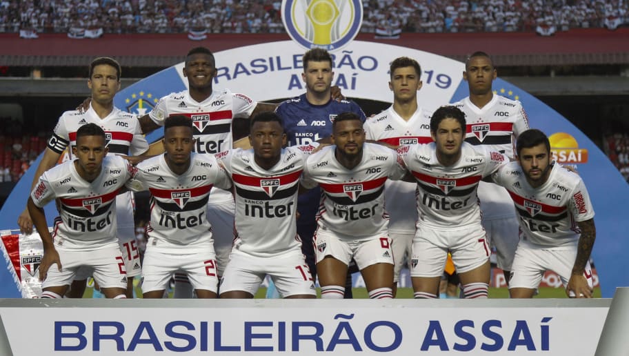 De olho em reforços para 2020, Grêmio sonda situação de lateral do São Paulo - 1