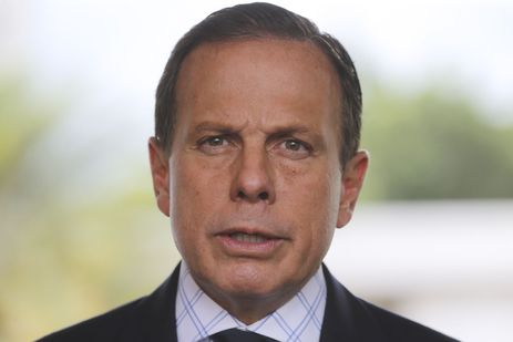 O governador de São Paulo, João Doria, fala à imprensa, após encontro com o presidente em exercício , General Hamilton Mourão