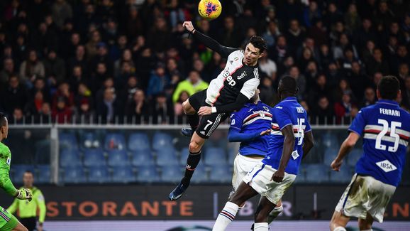 TOPSHOT-FBL-ITA-SERIEA-SAMPDORIA-JUVENTUS