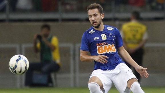 Cruzeiro v Criciuma - Brasileirao Series A 2014