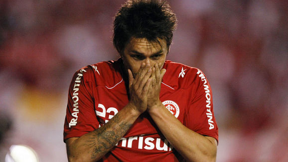 Internacional v Chivas Guadalajara - 2010 Copa Santander Libertadores