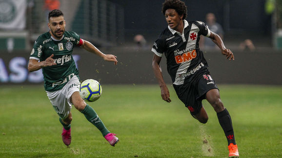 Bruno Henrique,Talles