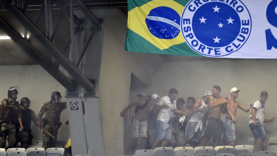 Organizadas do Cruzeiro também são rebaixadas após verdadeira guerra civil - 1