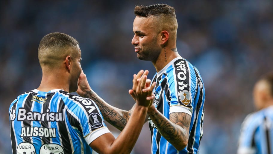 Presidente do Grêmio abre o jogo e cita 4 jogadores do Timão que valem troca por Luan - 1