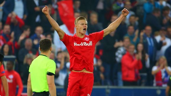 RB Salzburg v KRC Genk: Group E - UEFA Champions League