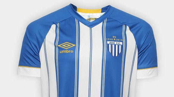 10 camisas de times de futebol que você talvez nunca viu, mas vai querer ter - 4