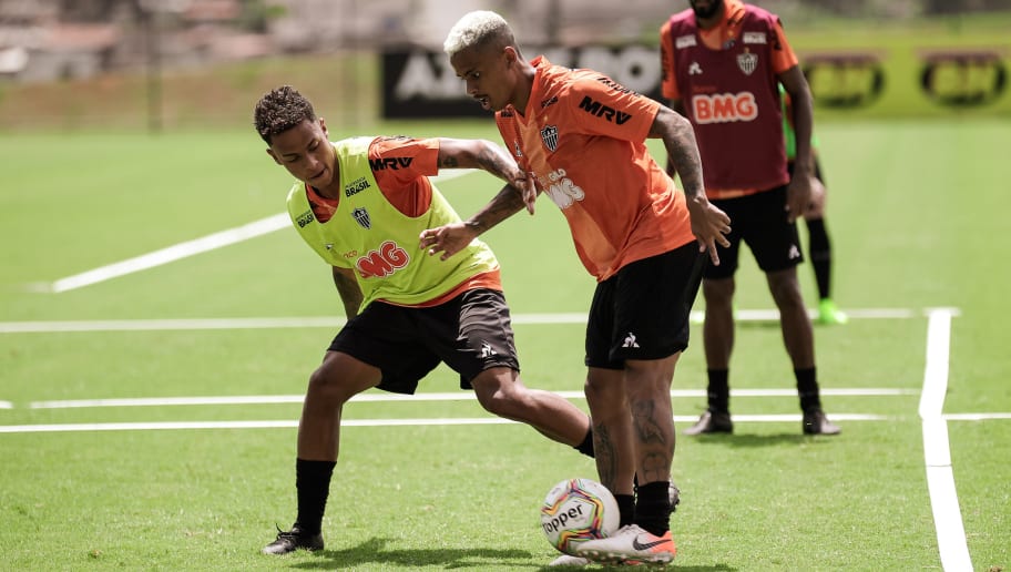 Allan explica escolha pelo Atlético-MG; Rui Costa atualiza situações de Cazares e Nathan - 1