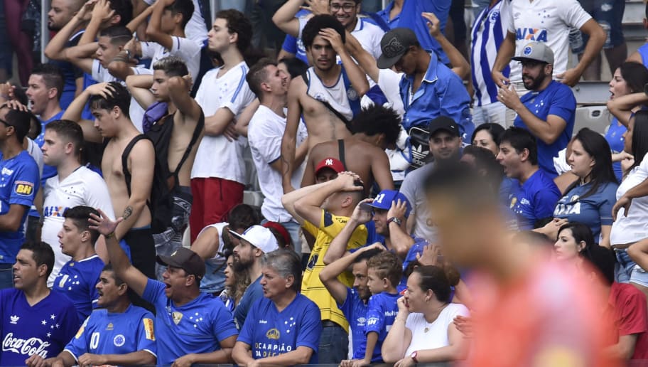 Aniversário melancólico: vídeo de 99 anos descreve bem o momento do Cruzeiro - 1