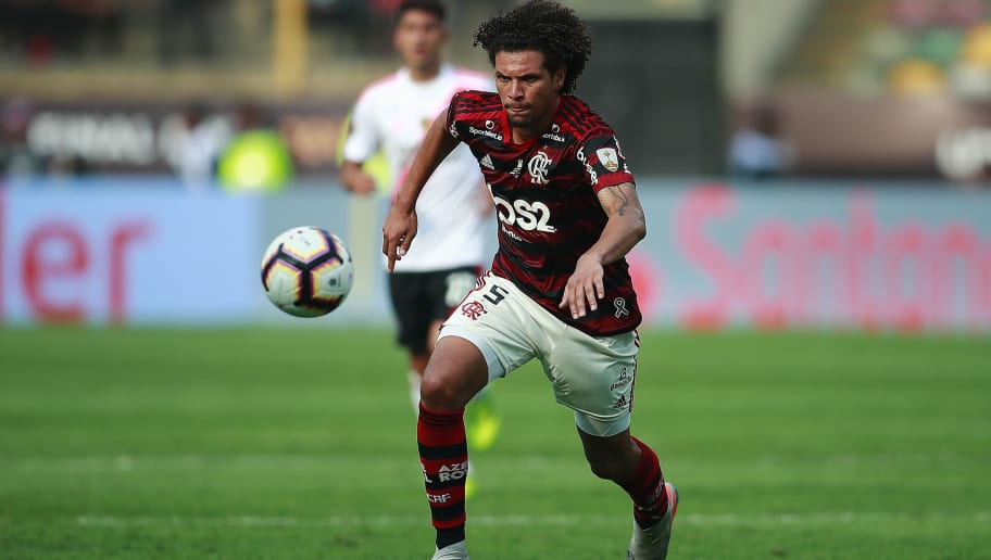Campeão renova! Volante Willian Arão fica no Flamengo por mais quatro anos - 1