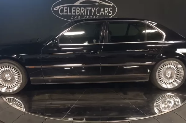 Carro onde Tupac foi assassinado é colocado a venda por R$7 milhões de reais - 2