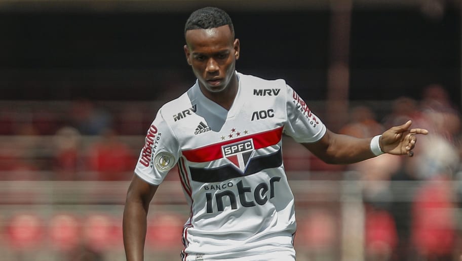 Helinho 'ganha corpo', muda postura nos treinos e anima São Paulo para 2020 - 1