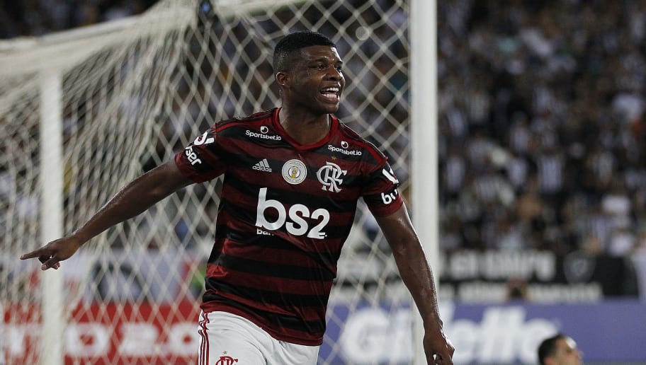 Lincoln recebe sondagens do exterior e diretoria do Flamengo define destino do centroavante - 1