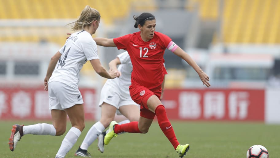 Vitória do esporte: Sinclair, Wambach e a união pelo crescimento do futebol feminino - 1