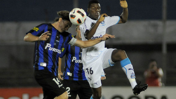 Liverpool (URU) v Gremio (BRA) - Santander Libertadores Cup 2011