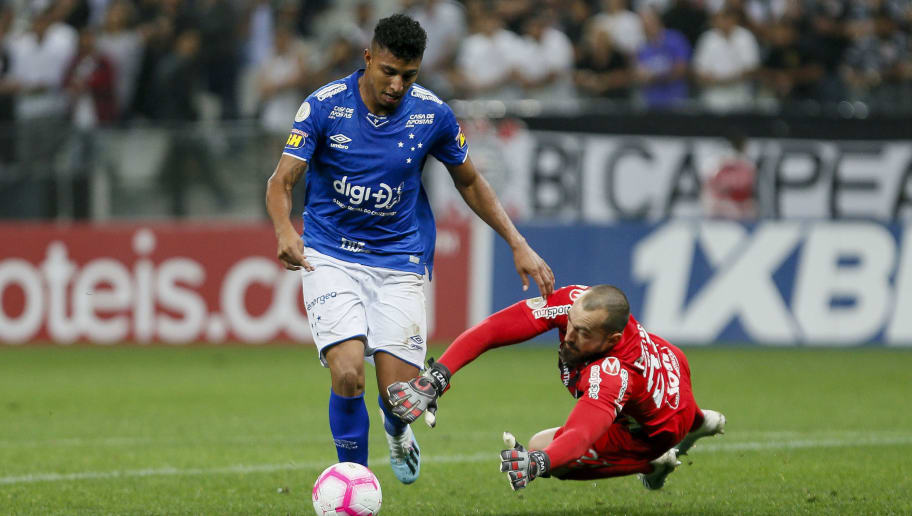 Corinthians encaminha chegada de jovem ex-Cruzeiro; será o 13º volante sob contrato - 1