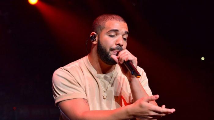 Drake vira streamer profissional de batalhas de rap ao vivo - 1