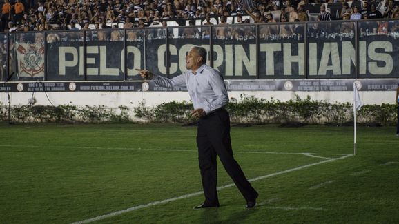 FBL-BRAZIL-CORINTHIANS-VASCO