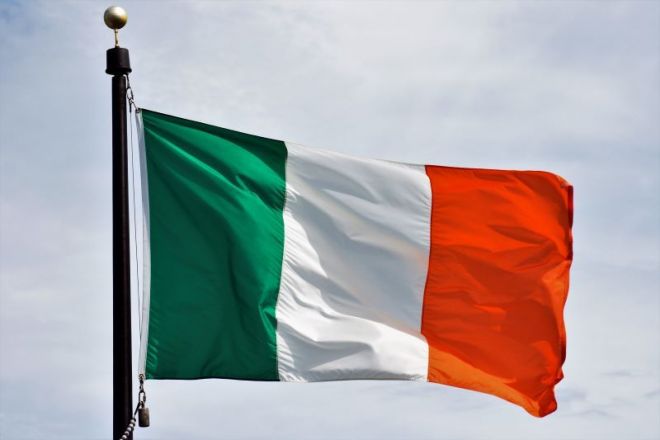 Espiões russos foram pegos investigando cabos submarinos de internet na Irlanda - 2