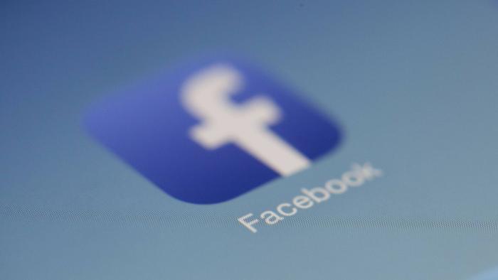 Facebook quer organizar feed de notícias usando abas - 1
