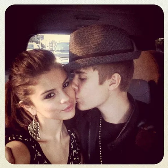 Justin Bieber admite ter sido irresponsável em seu namoro com Selena Gomez - 1
