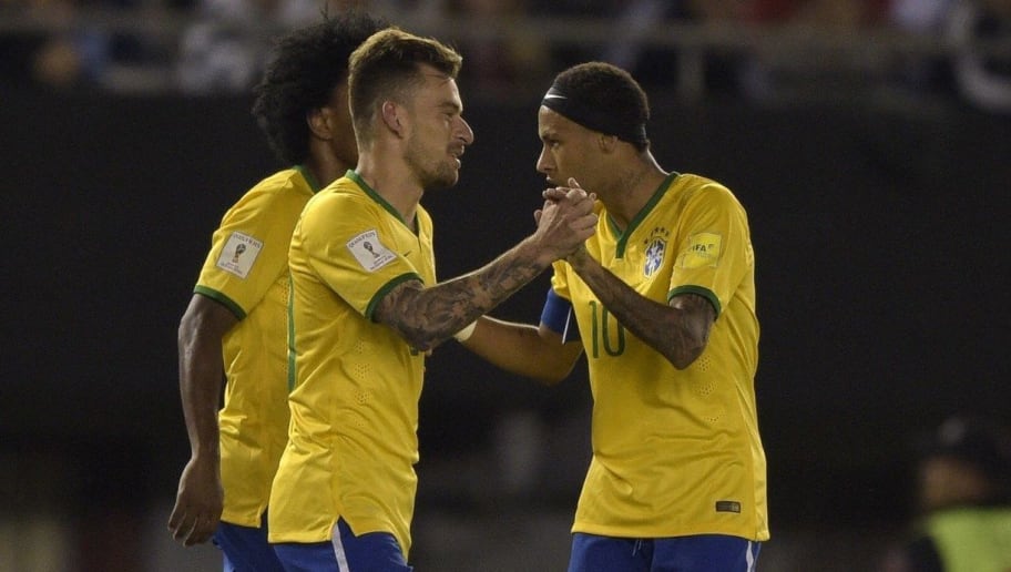 Nenê e Lucas Lima? Neymar 'esquece' jogadores top 4 do mundo fora da Champions - 1