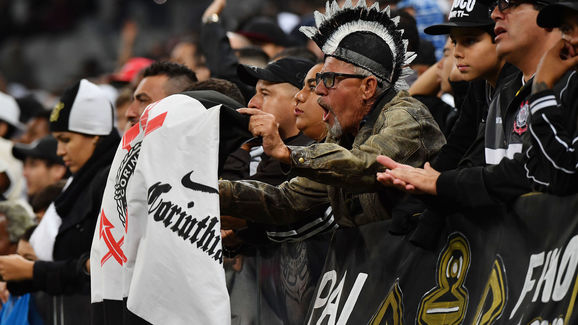 FBL-LIBERTADORES-CORINTHIANS-WANDERERSURU