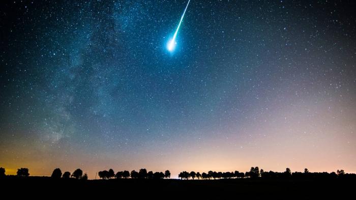 Pequenos meteoros podem chegar perto da velocidade da luz ao cruzar a atmosfera - 1